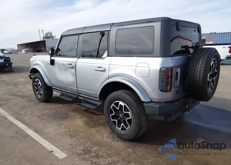 2024 Ford Bronco Outer Banks z USA, uszkodzony, nr VIN 1FMDE8BH6RLA87527